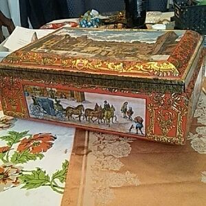 E. Otto Schmidt West German Gingerbread Tin Hinged 1986